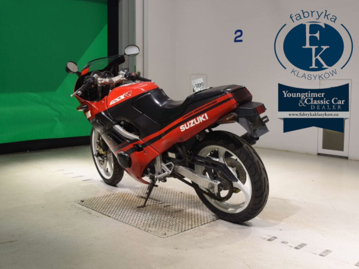 SUZUKI GSX-R250 - zdjęcie 7