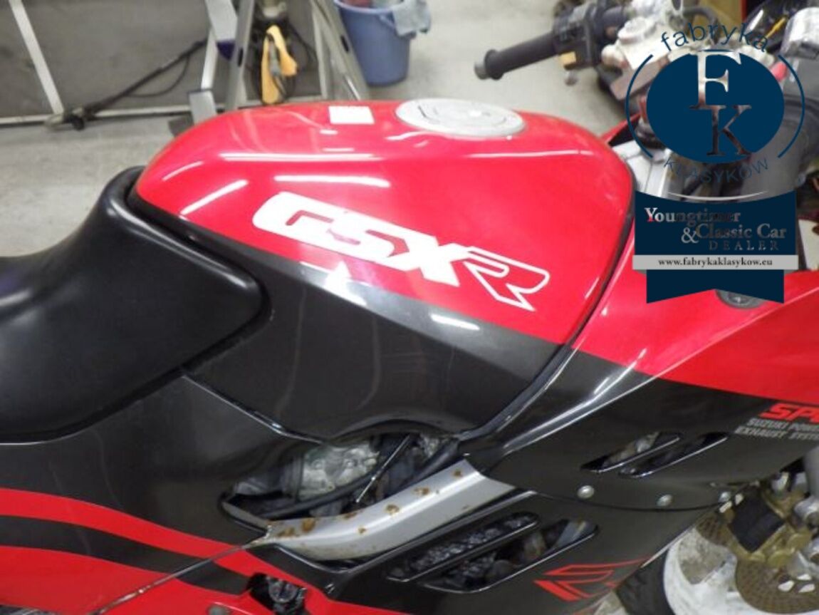 SUZUKI GSX-R250 - zdjęcie 18