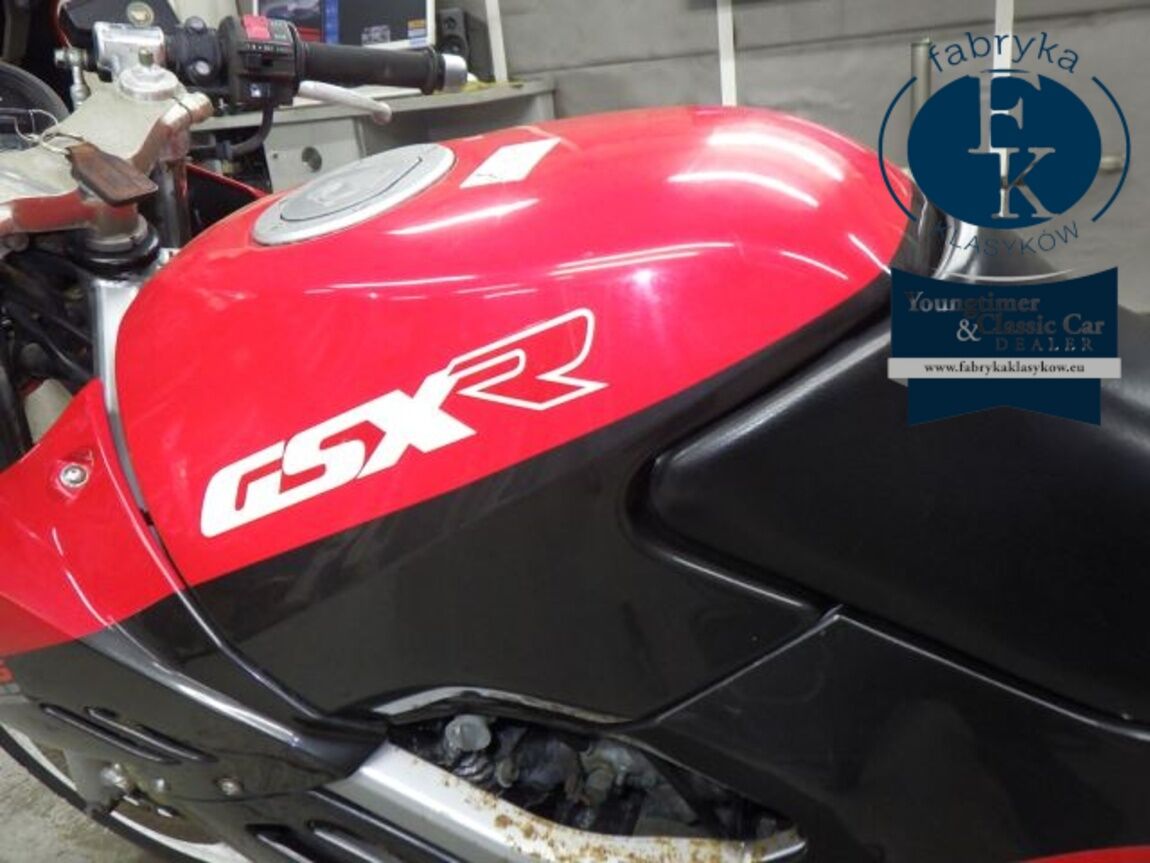 SUZUKI GSX-R250 - zdjęcie 20