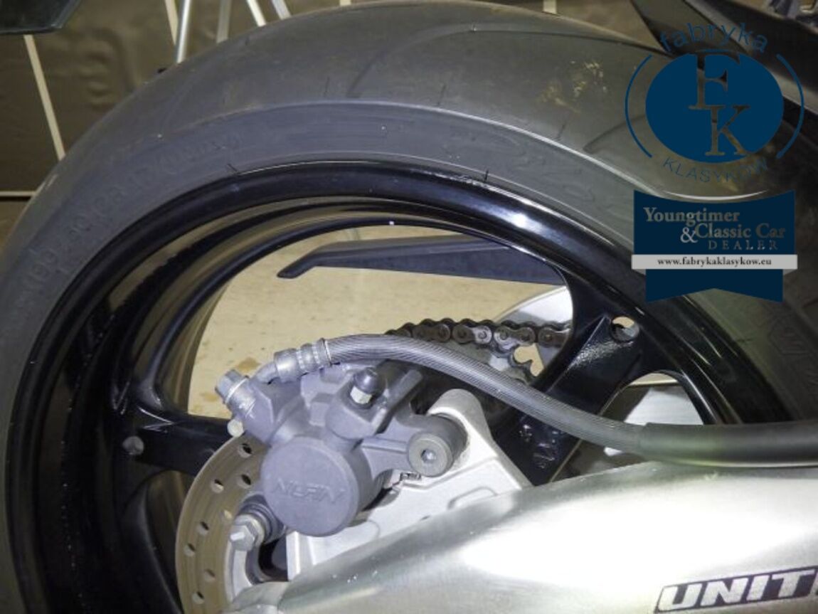 HONDA CBR1000RR 2006 - zdjęcie 25