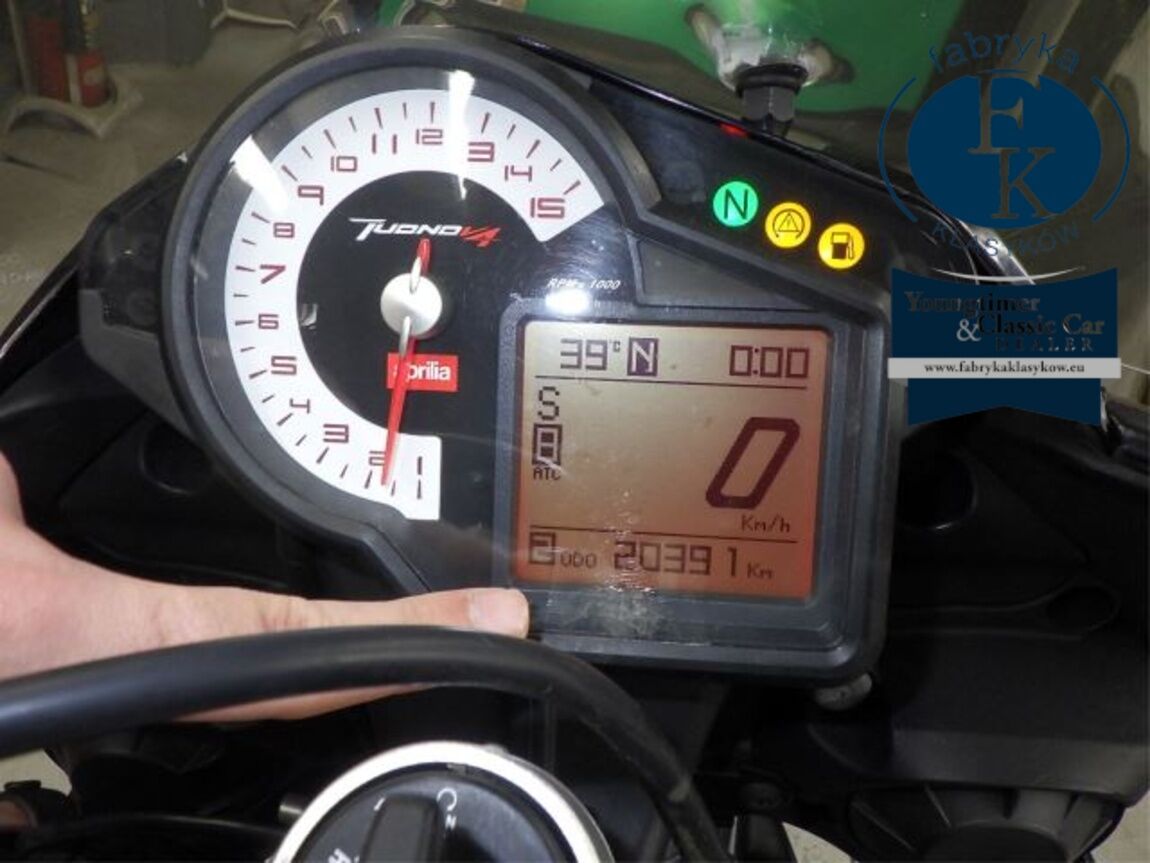 APRILIA TUONO V4RAPRC 2014 - zdjęcie 13