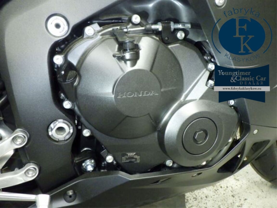HONDA CBR600RR-4 2026 - zdjęcie 9