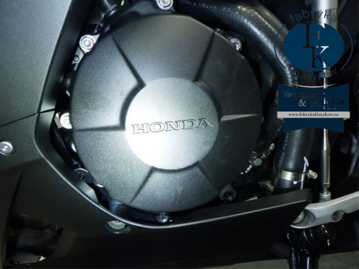HONDA CBR600RR-4 2026 - zdjęcie 12