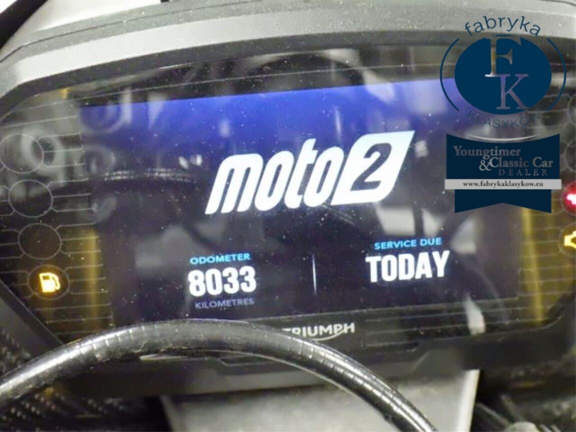 TRIUMPH DAYTONA MOTO2 765 2020 - zdjęcie 13