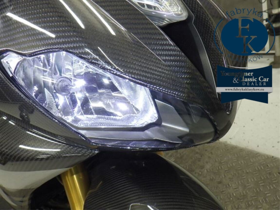 TRIUMPH DAYTONA MOTO2 765 2020 - zdjęcie 15