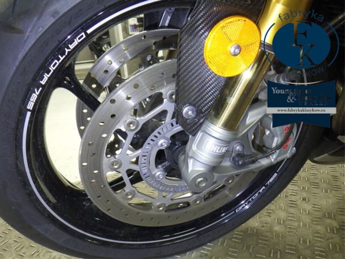 TRIUMPH DAYTONA MOTO2 765 2020 - zdjęcie 24