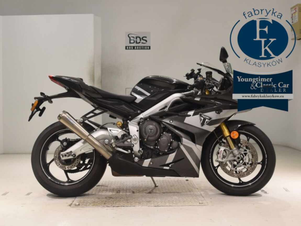 TRIUMPH DAYTONA MOTO2 765 2020 - aukcja, lot NX-2038993377