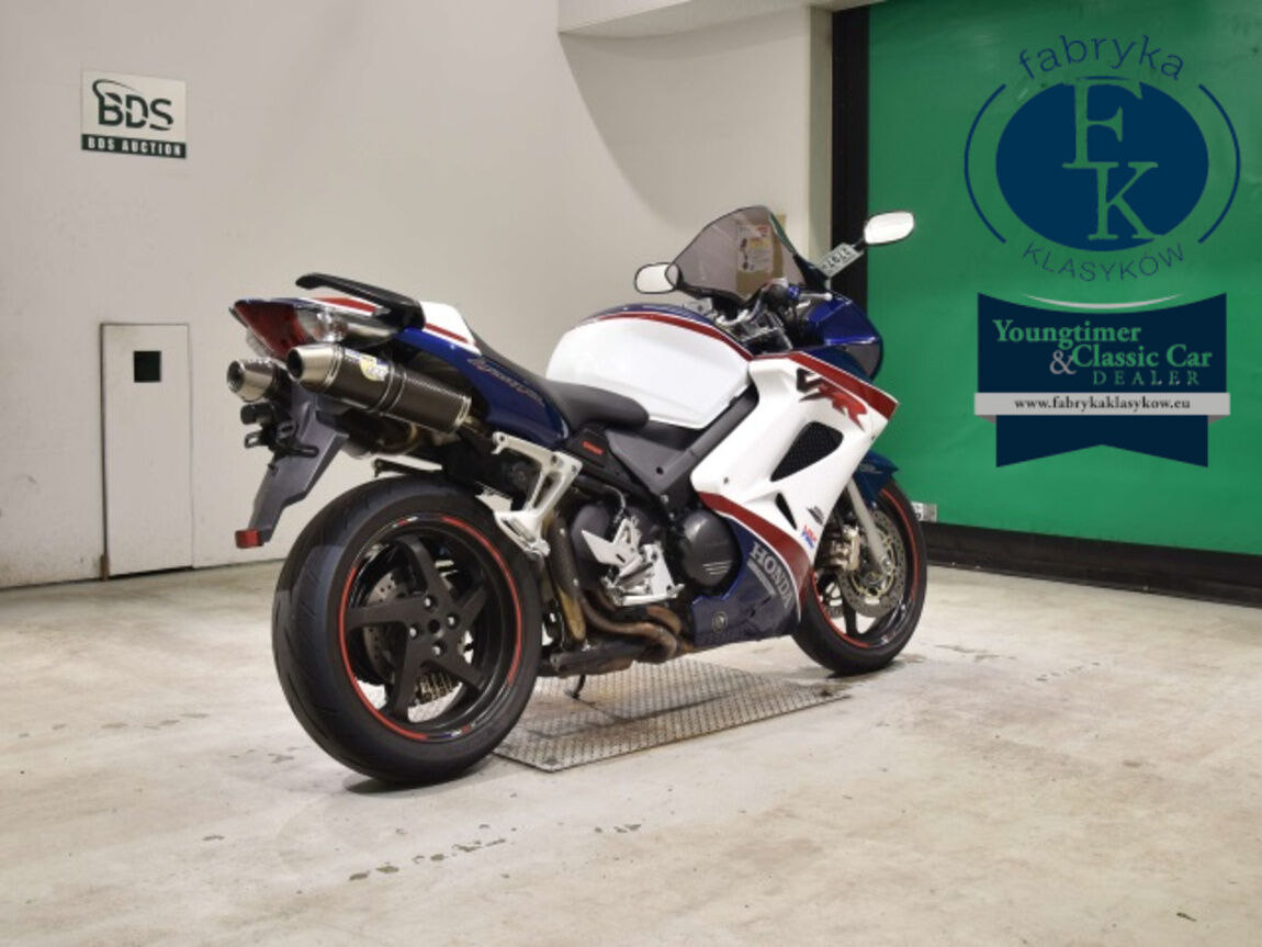 HONDA VFR800 ABS 2007 - zdjęcie 6