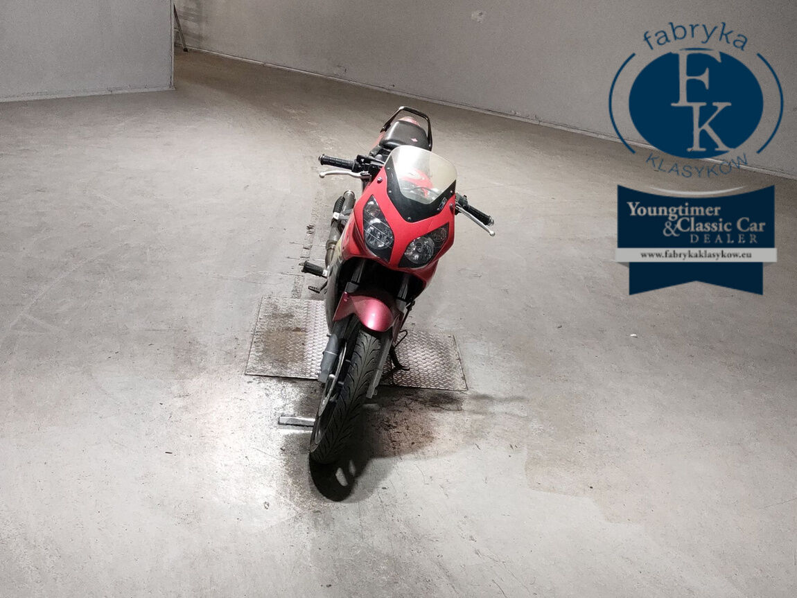 HONDA CBR150R  - zdjęcie 4