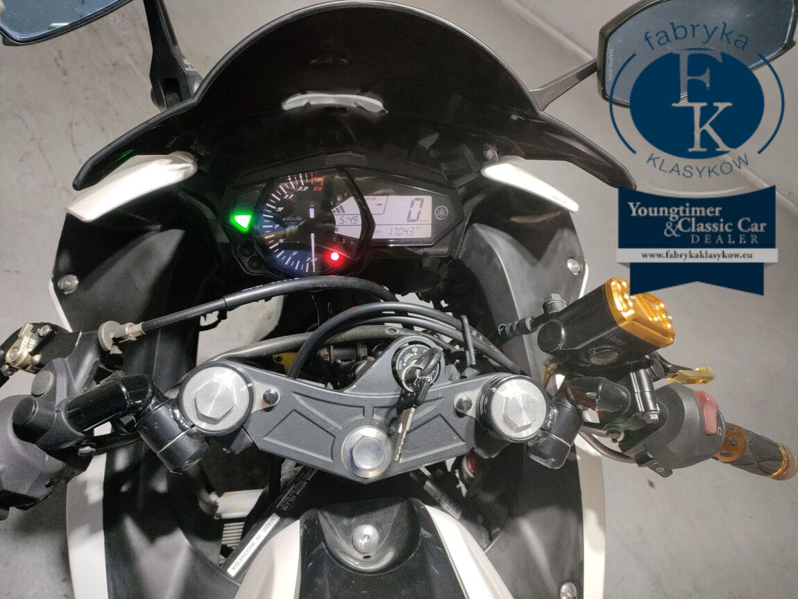 YAMAHA YZF-R25 - zdjęcie 6