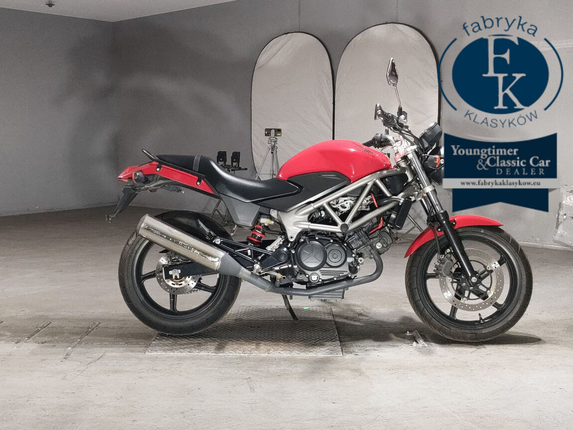 HONDA VTR250  - aukcja, lot NX-2038993659