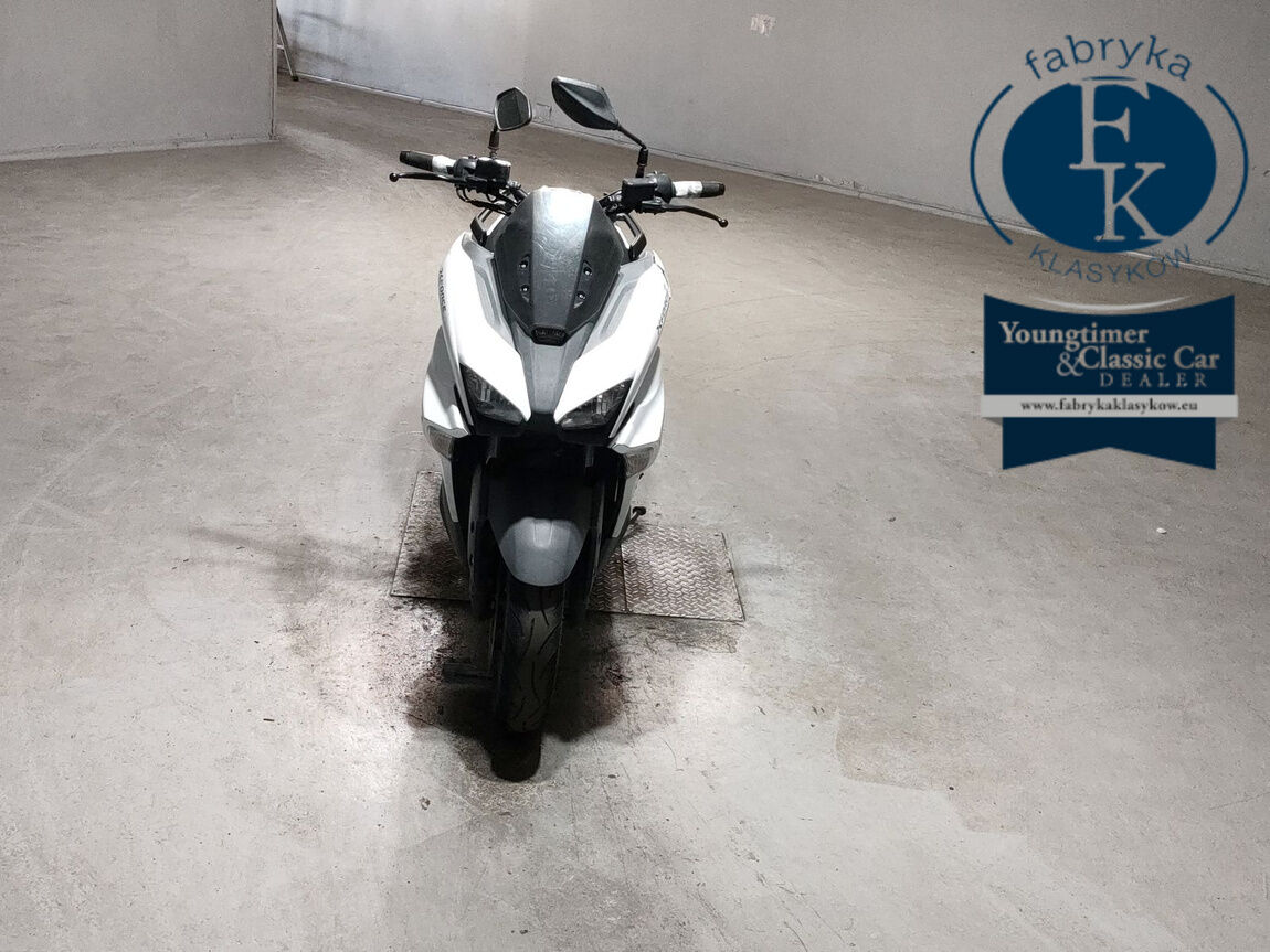YAMAHA X FORCE  - zdjęcie 4