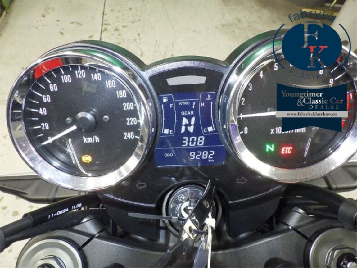 KAWASAKI Z900RS 2022 - zdjęcie 13