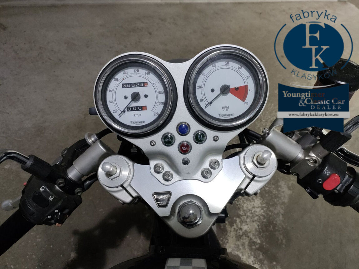 TRIUMPH THRUXTON 2005 - zdjęcie 6
