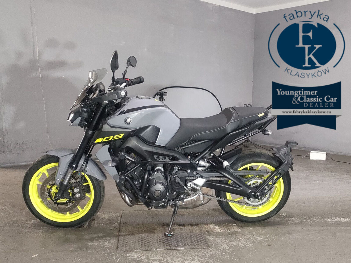 YAMAHA MT-09 2018 - zdjęcie 3