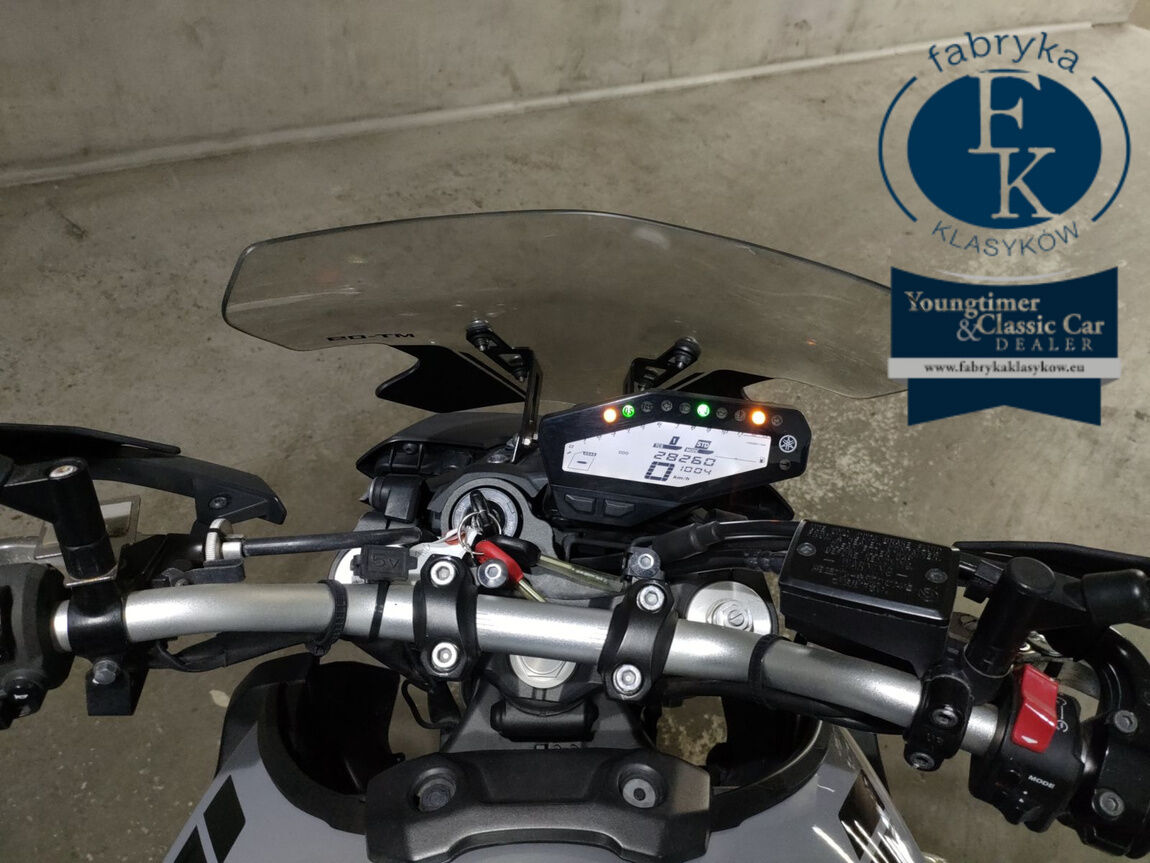 YAMAHA MT-09 2018 - zdjęcie 6