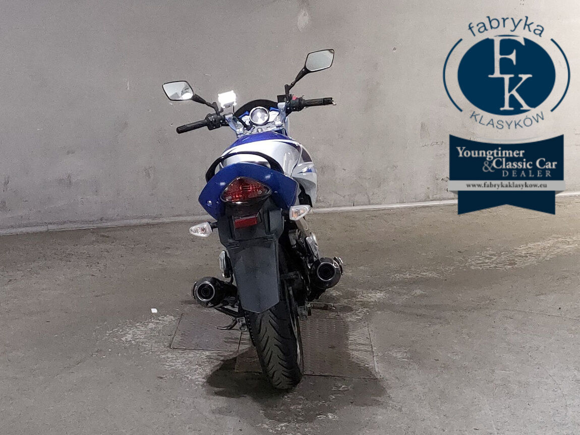SUZUKI GSR250 - zdjęcie 5