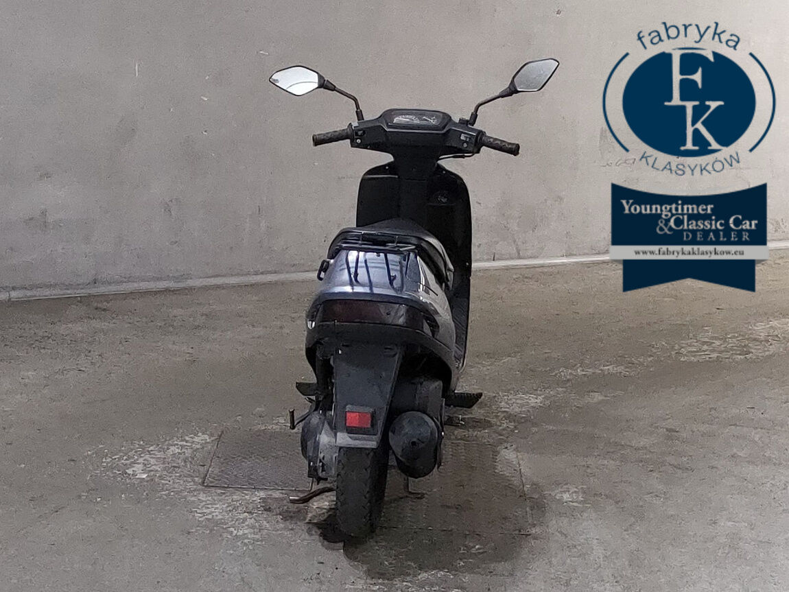 SUZUKI ADDRESS V100 - zdjęcie 5