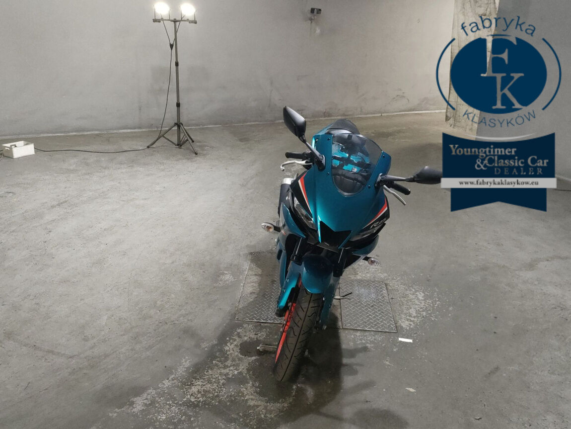 YAMAHA YZF-R25 - zdjęcie 4