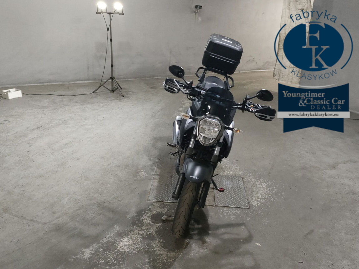 SUZUKI JIKUSA-250  - zdjęcie 4