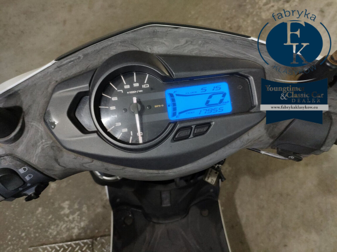 YAMAHA CYGNUS125XSR  - zdjęcie 6