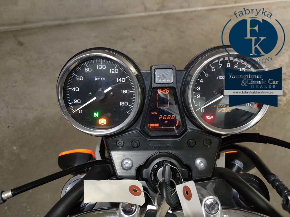 HONDA CB400SFV-4 2022 - zdjęcie 6
