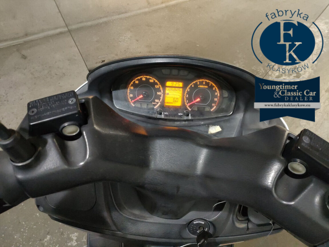 SUZUKI BURGMAN200  - zdjęcie 6