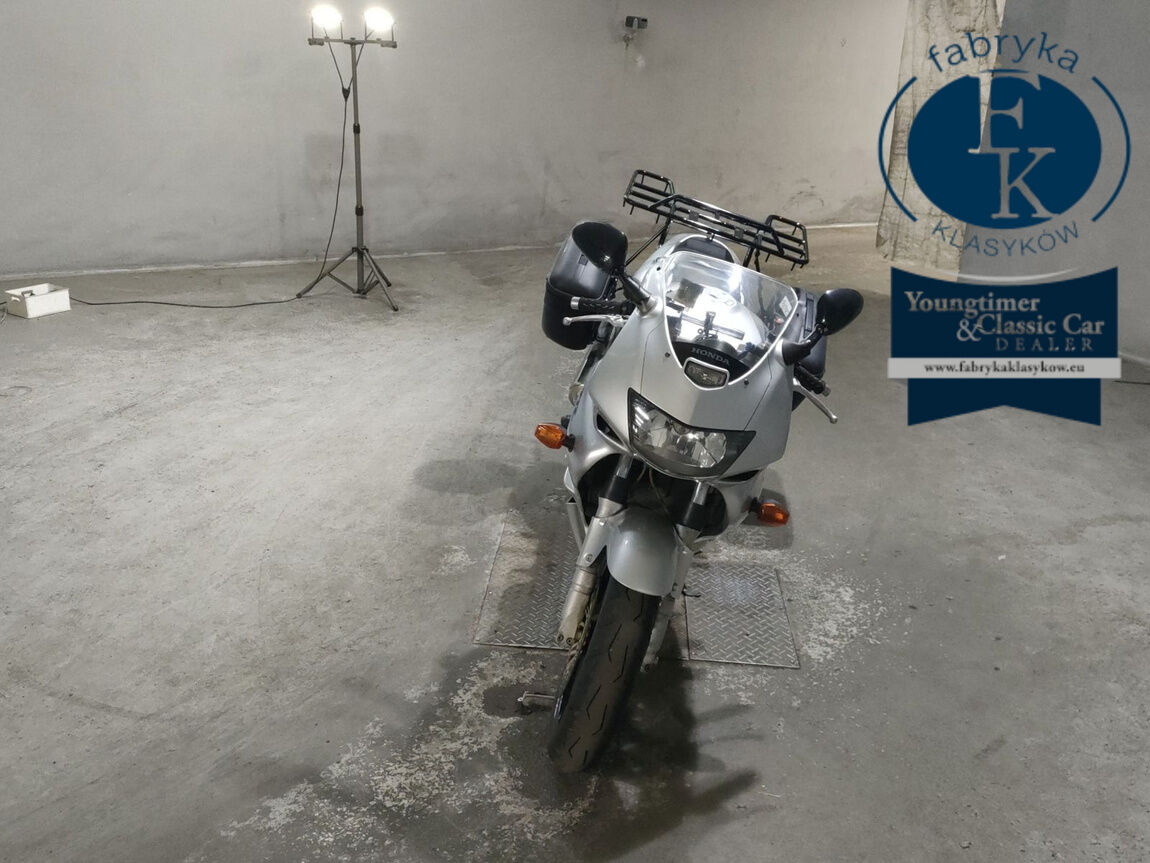 HONDA VTR1000F 2003 - zdjęcie 4