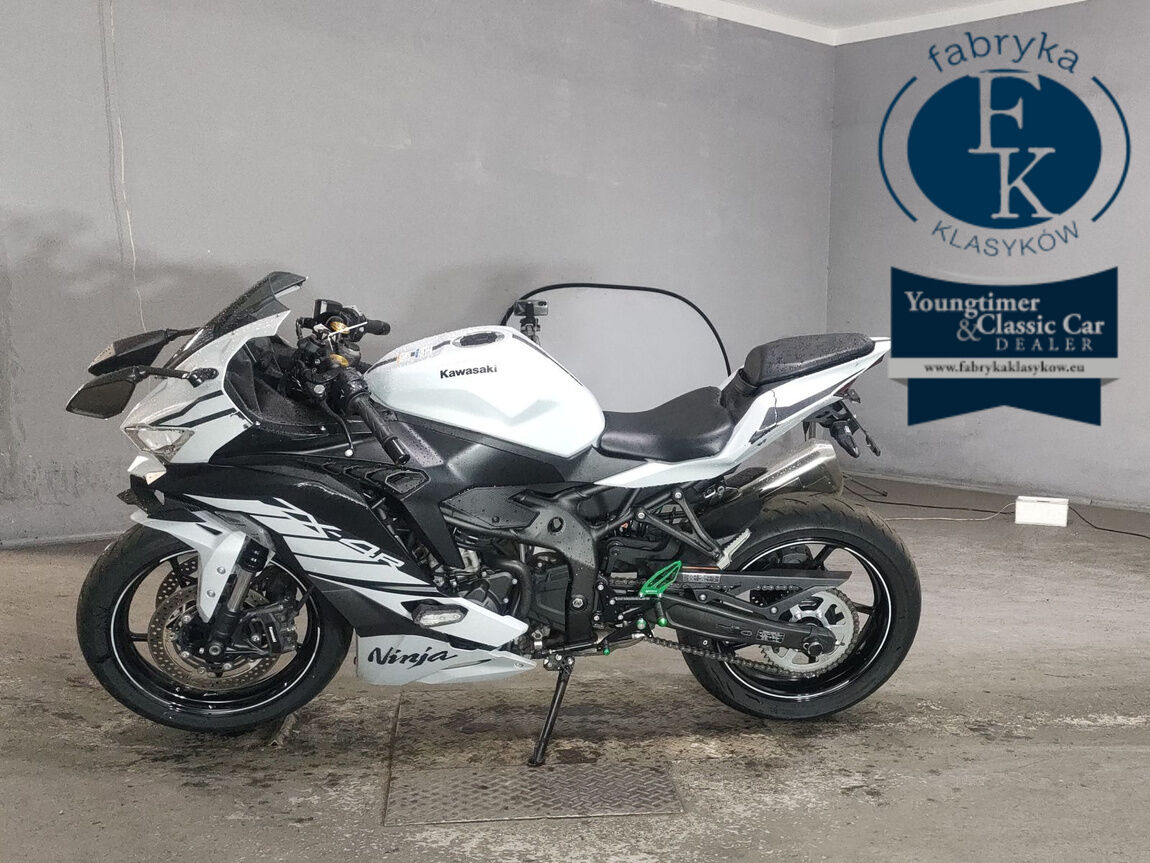 KAWASAKI NINJA ZX-4R SE 2025 - zdjęcie 3