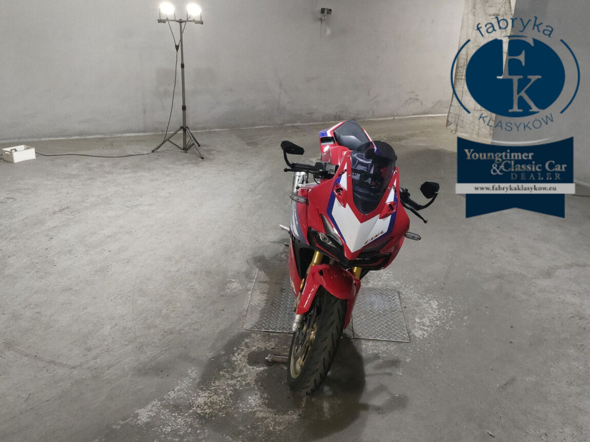 HONDA CBR250RR  - zdjęcie 4