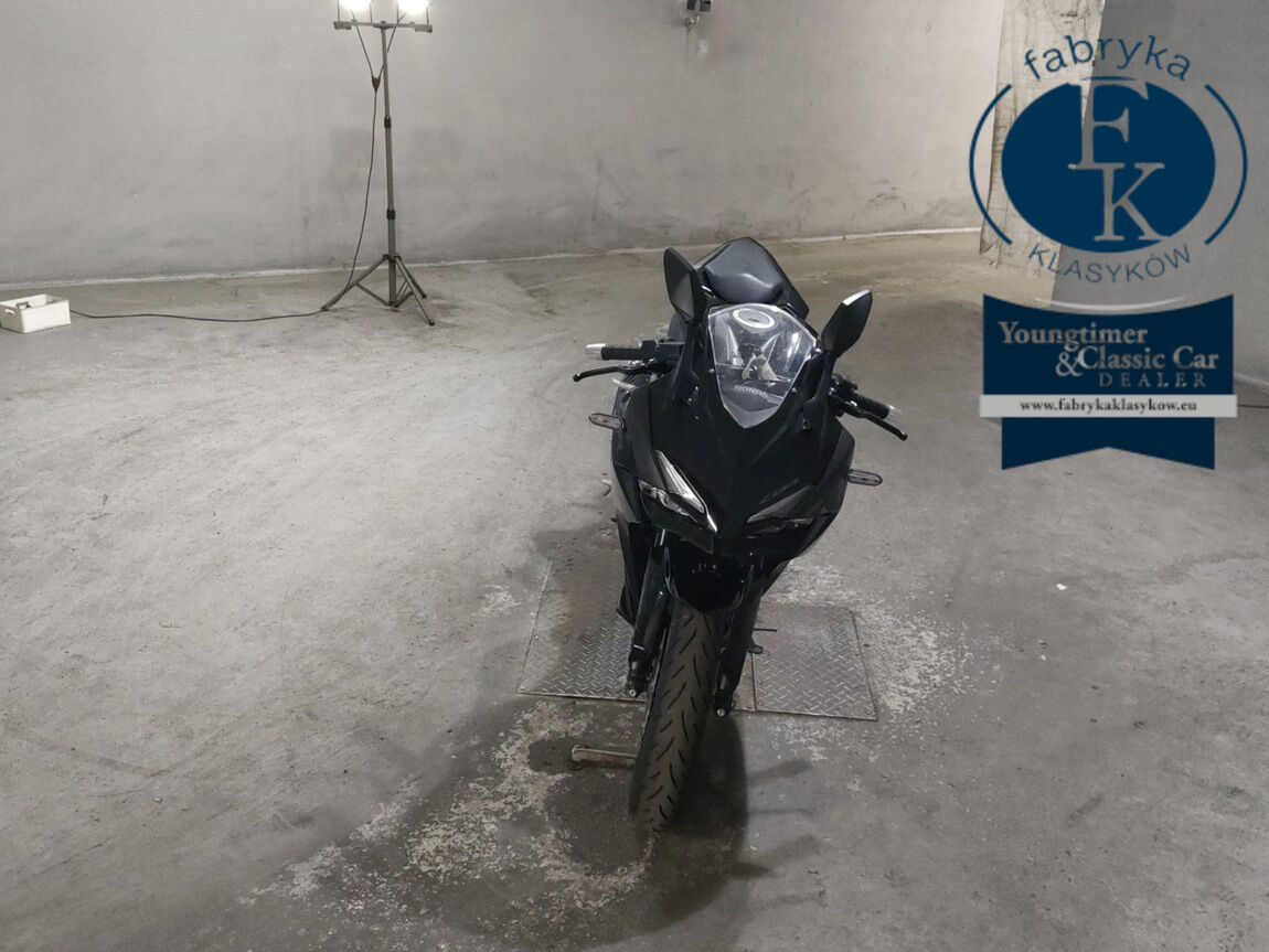 HONDA CBR250RR  - zdjęcie 4