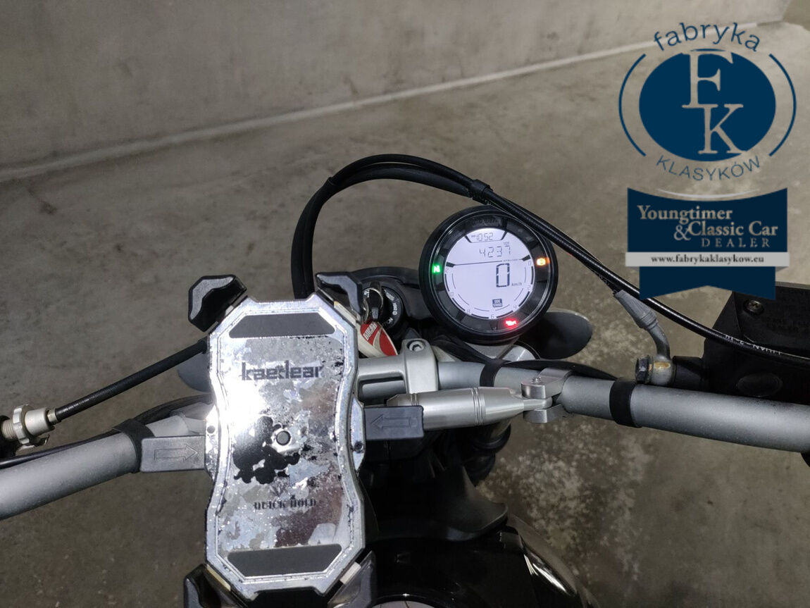 DUCATI SCRAMBLER SIXTY2 2021 - zdjęcie 6