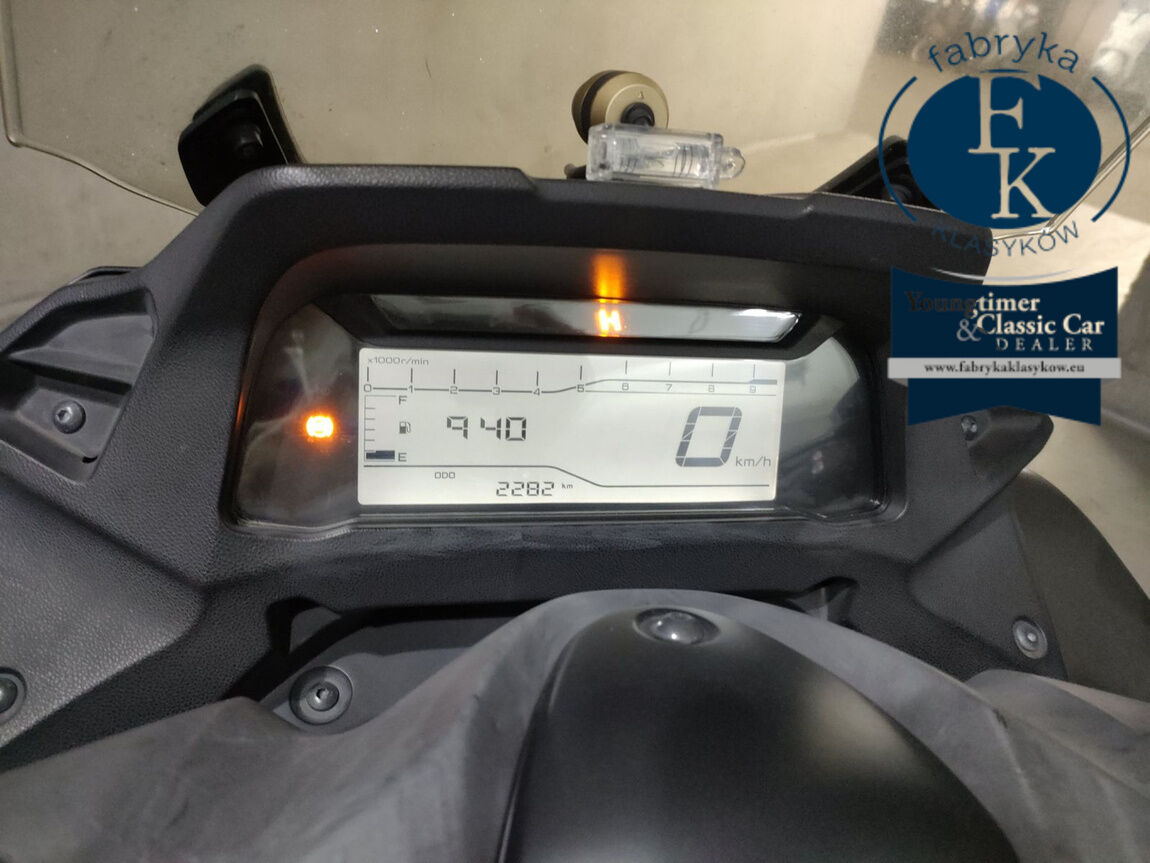 YAMAHA TORI CITY 300 2021 - zdjęcie 6