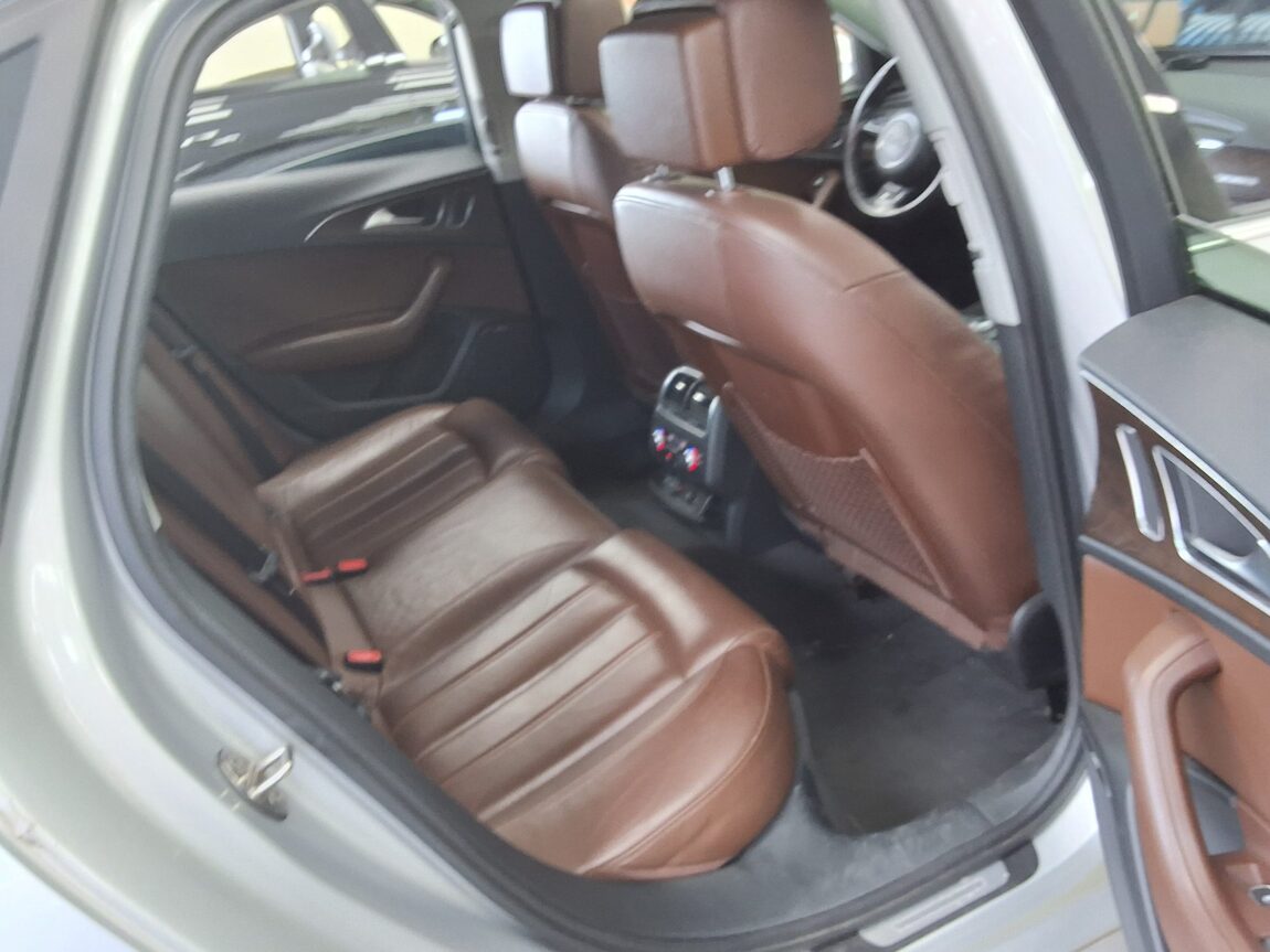 AUDI A6 (4TH GEN) 3.0 TDI QUATTRO DYNAMIC LED PACK 2013 - zdjęcie 14