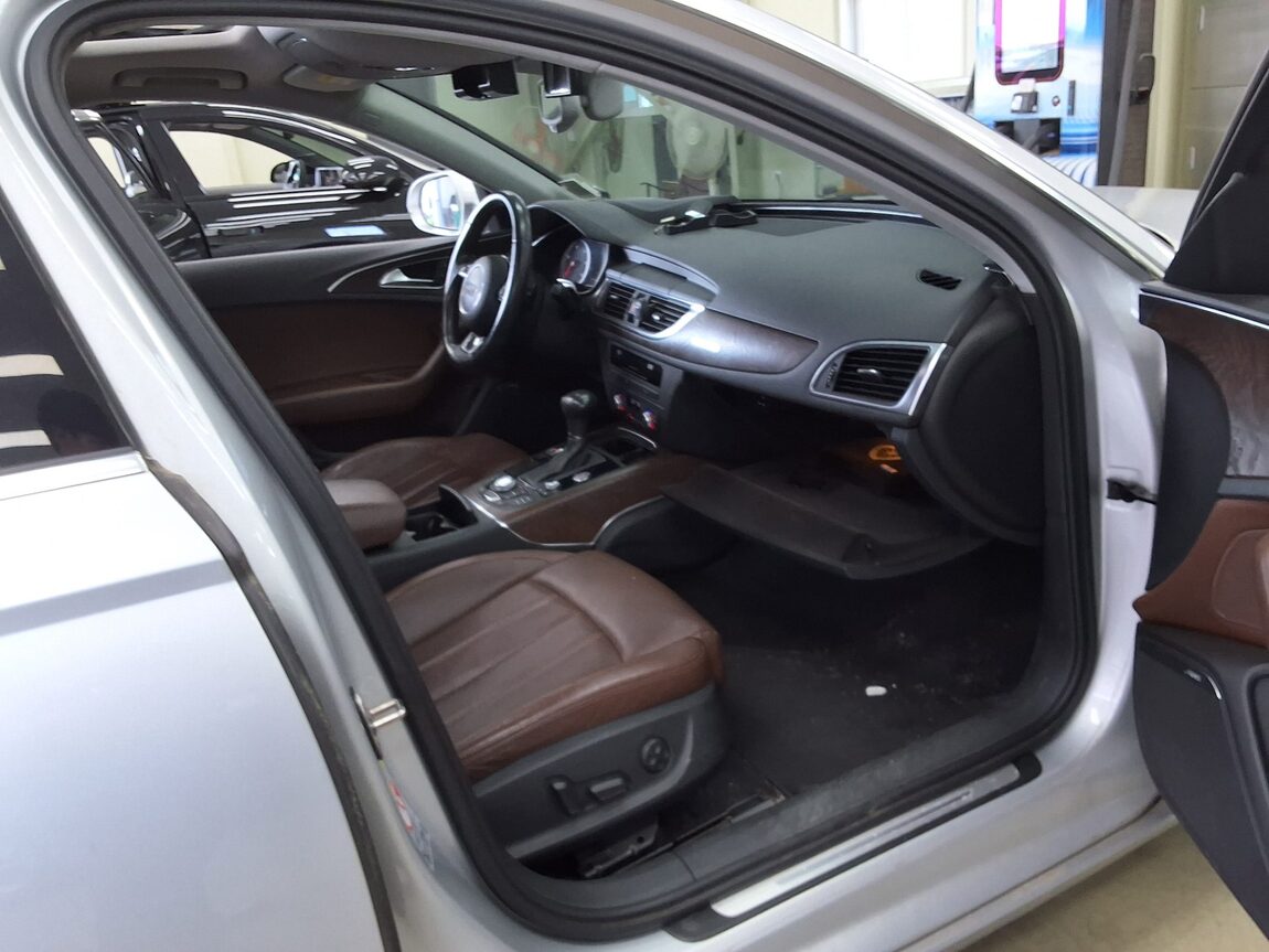 AUDI A6 (4TH GEN) 3.0 TDI QUATTRO DYNAMIC LED PACK 2013 - zdjęcie 15