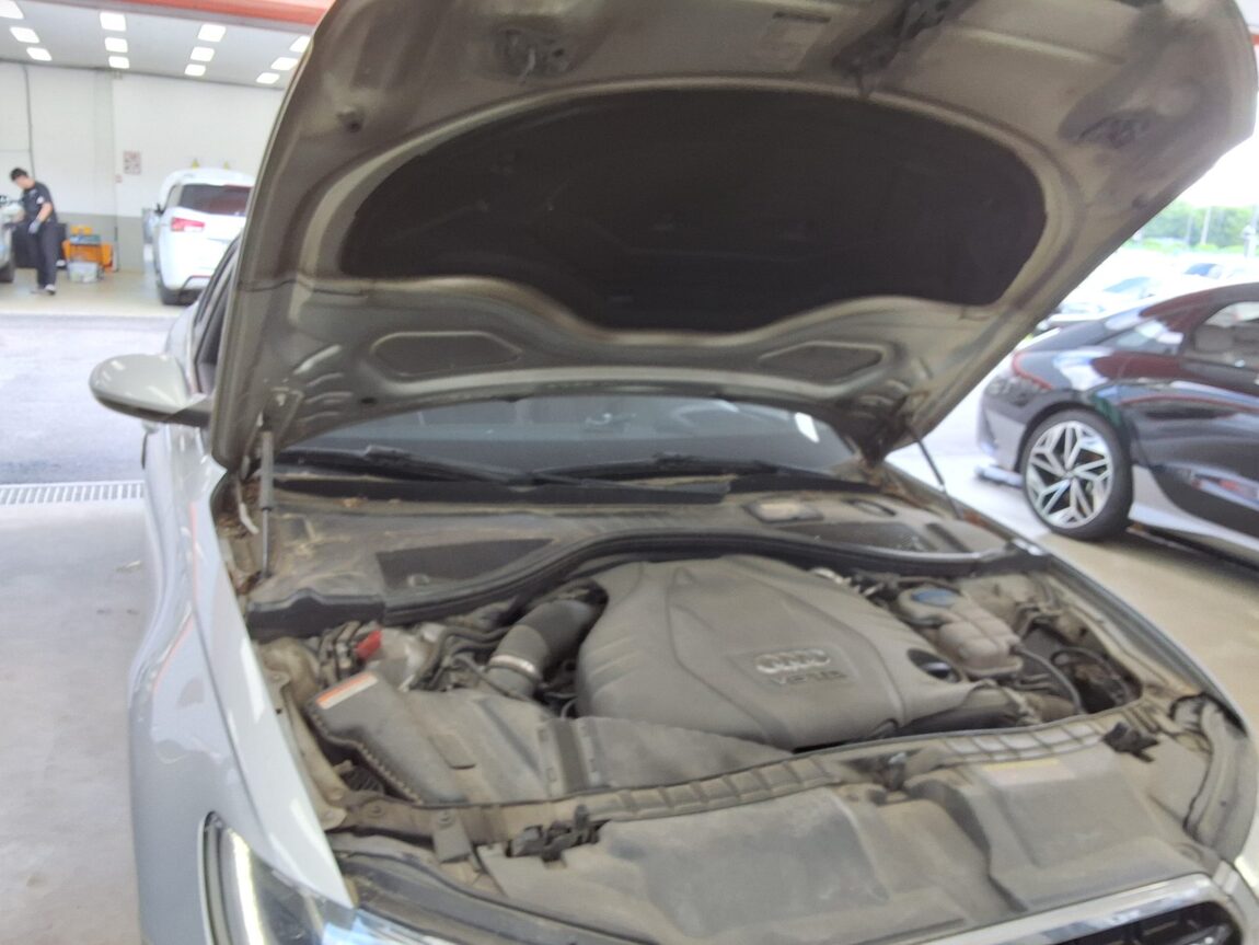 AUDI A6 (4TH GEN) 3.0 TDI QUATTRO DYNAMIC LED PACK 2013 - zdjęcie 18