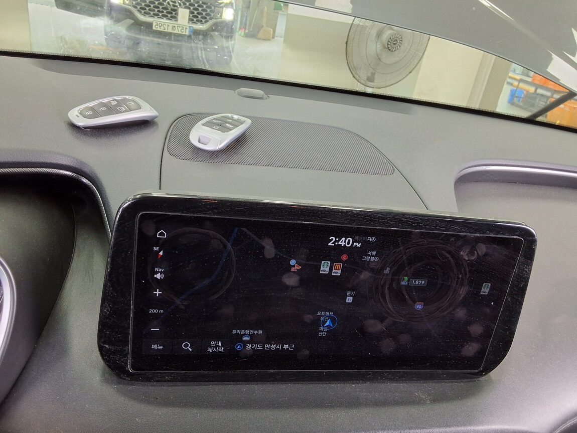 HYUNDAI THE NEW SANTA FE DIESEL 2.2 AWD PREMIUM 2021 - zdjęcie 17