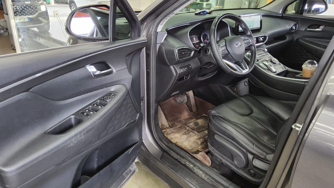 HYUNDAI THE NEW SANTA FE DIESEL 2.2 AWD PREMIUM 2021 - zdjęcie 11