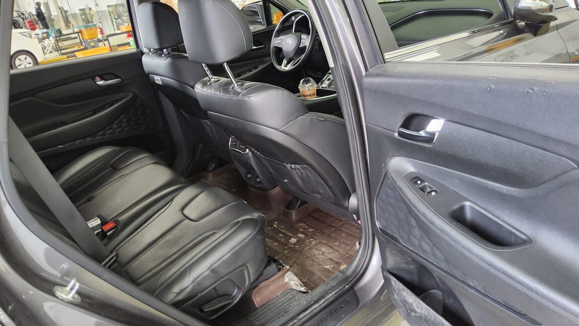 HYUNDAI THE NEW SANTA FE DIESEL 2.2 AWD PREMIUM 2021 - zdjęcie 14