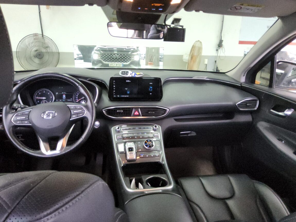 HYUNDAI THE NEW SANTA FE DIESEL 2.2 AWD PREMIUM 2021 - zdjęcie 11