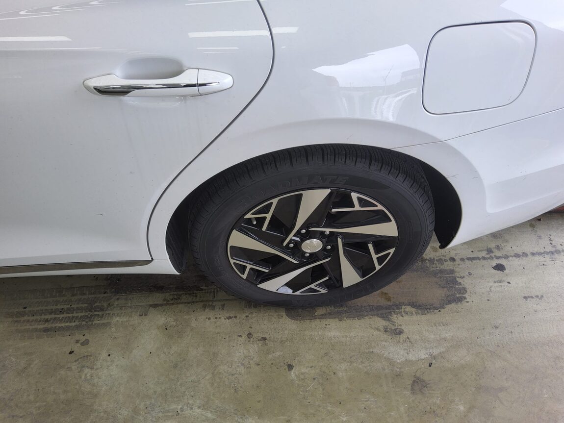 HYUNDAI THE NEW GRANDEUR IG HYBRID 2.4 HEV LE BLANC 2023 - zdjęcie 22