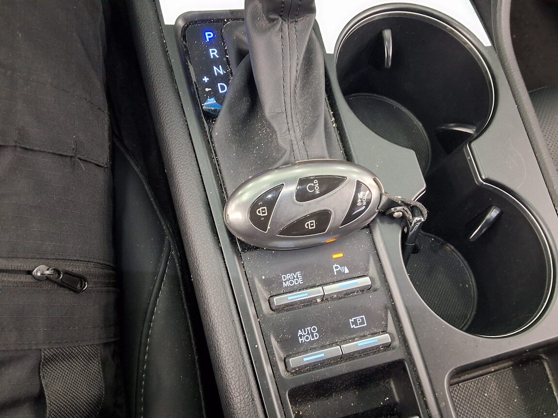 HYUNDAI SONATA THE EDGE LPG 2.0 RENTAL CAR BUSINESS 1 2024 - zdjęcie 18