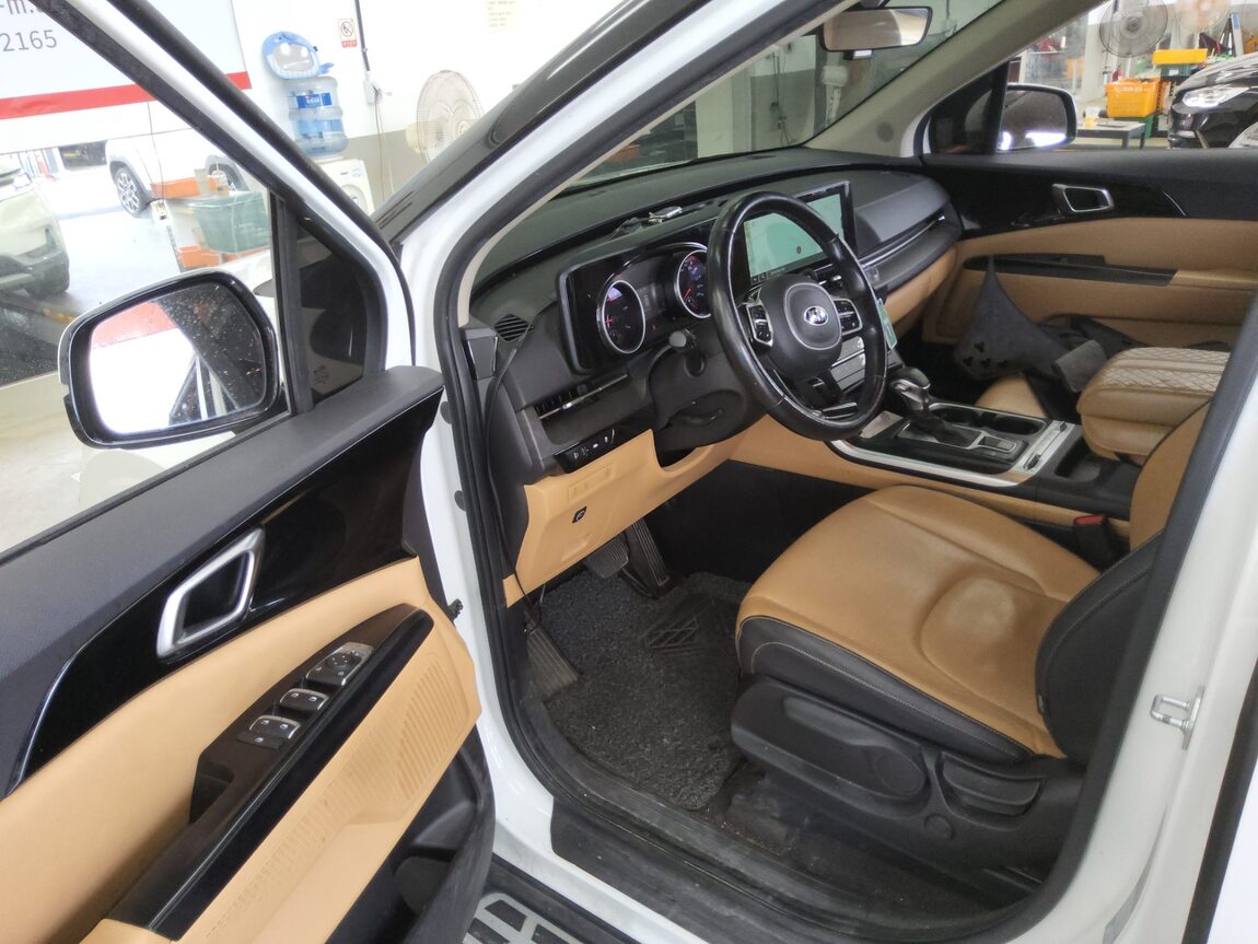 KIA NEW CARNIVAL (KA4) 9-SEATER DIESEL PRESTIGE 2021 - zdjęcie 10