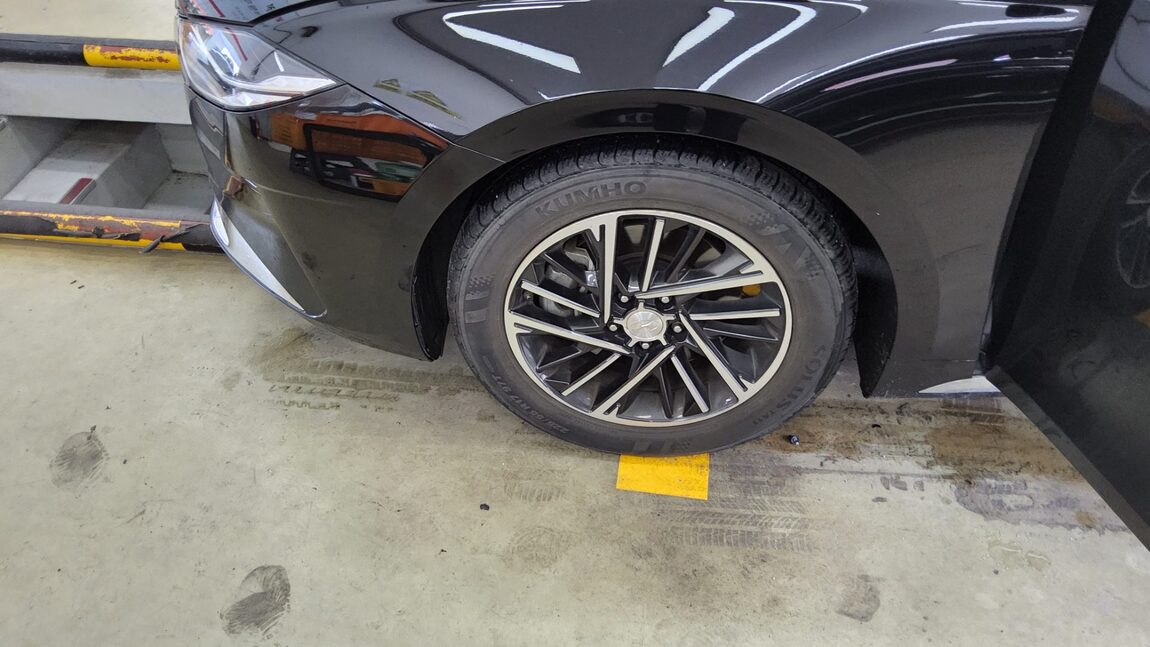HYUNDAI THE NEW GRANDEUR IG GASOLINE 2.5 PREMIUM CHOICE 2020 - zdjęcie 23