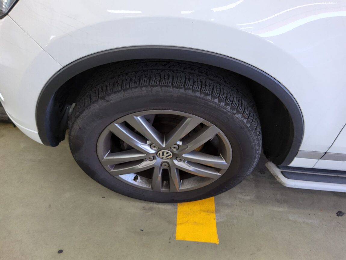 VOLKSWAGEN NEW TOUAREG (2ND GEN) 3.0 V6 TDI BLUEMOTION 2013 - zdjęcie 22