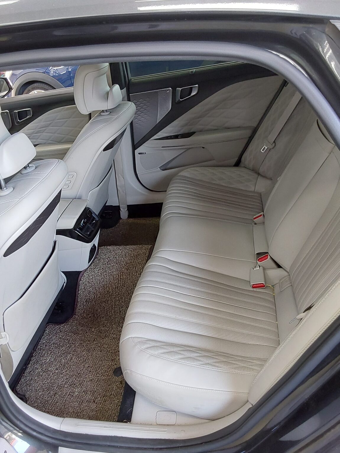 KIA K8 3.5 GDI 4WD SIGNATURE 2022 - zdjęcie 12