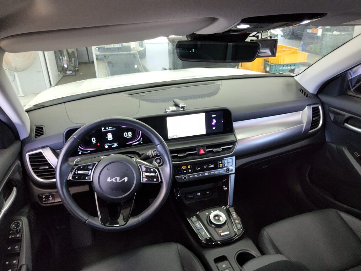 KIA THE NEW SELTOS 1.6 GASOLINE TURBO 2WD PRESTIGE 2024 - zdjęcie 11