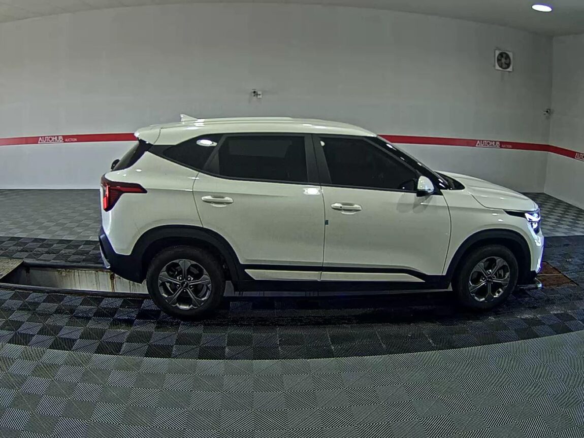 KIA THE NEW SELTOS 1.6 GASOLINE TURBO 2WD PRESTIGE 2024 - zdjęcie 4
