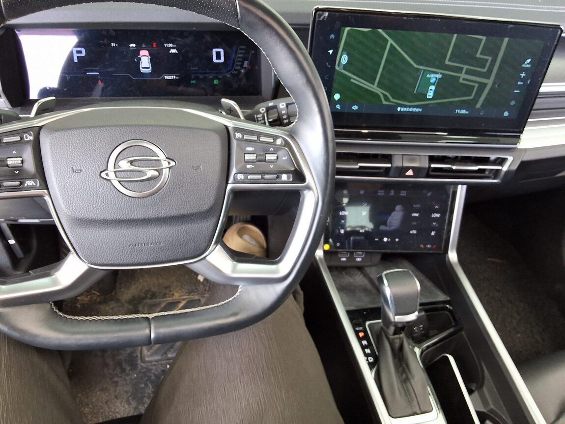 KG MOBILITY (SSANGYONG) TORRES 1.5 GDI-T 2WD T7 2023 - zdjęcie 11