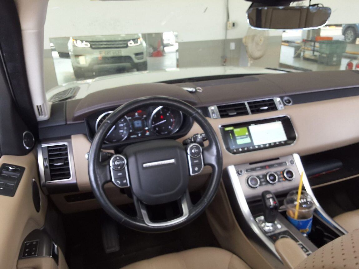 LAND ROVER RANGE ROVER SPORT (2ND GEN) 3.0 SDV6 HSE 2017 - zdjęcie 12
